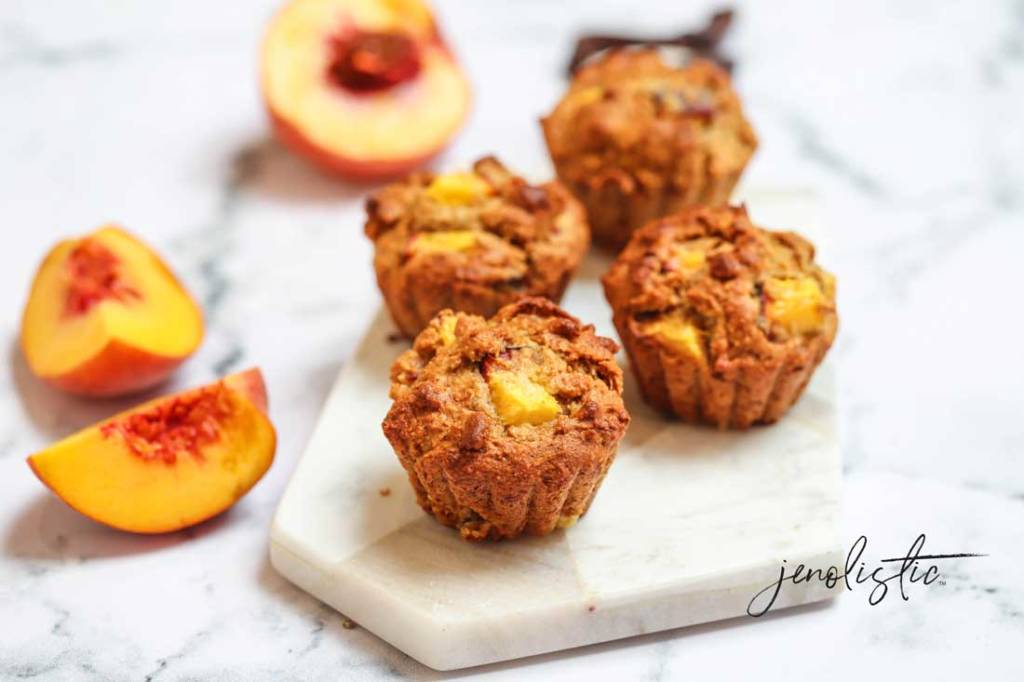 vanilla peach muffins 12